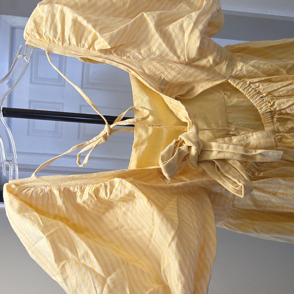 Jillian Harris x Joe Fresh Yellow Pinstripe Milkmaid Dress | Cotton Linen Blend - Picture 5 of 8